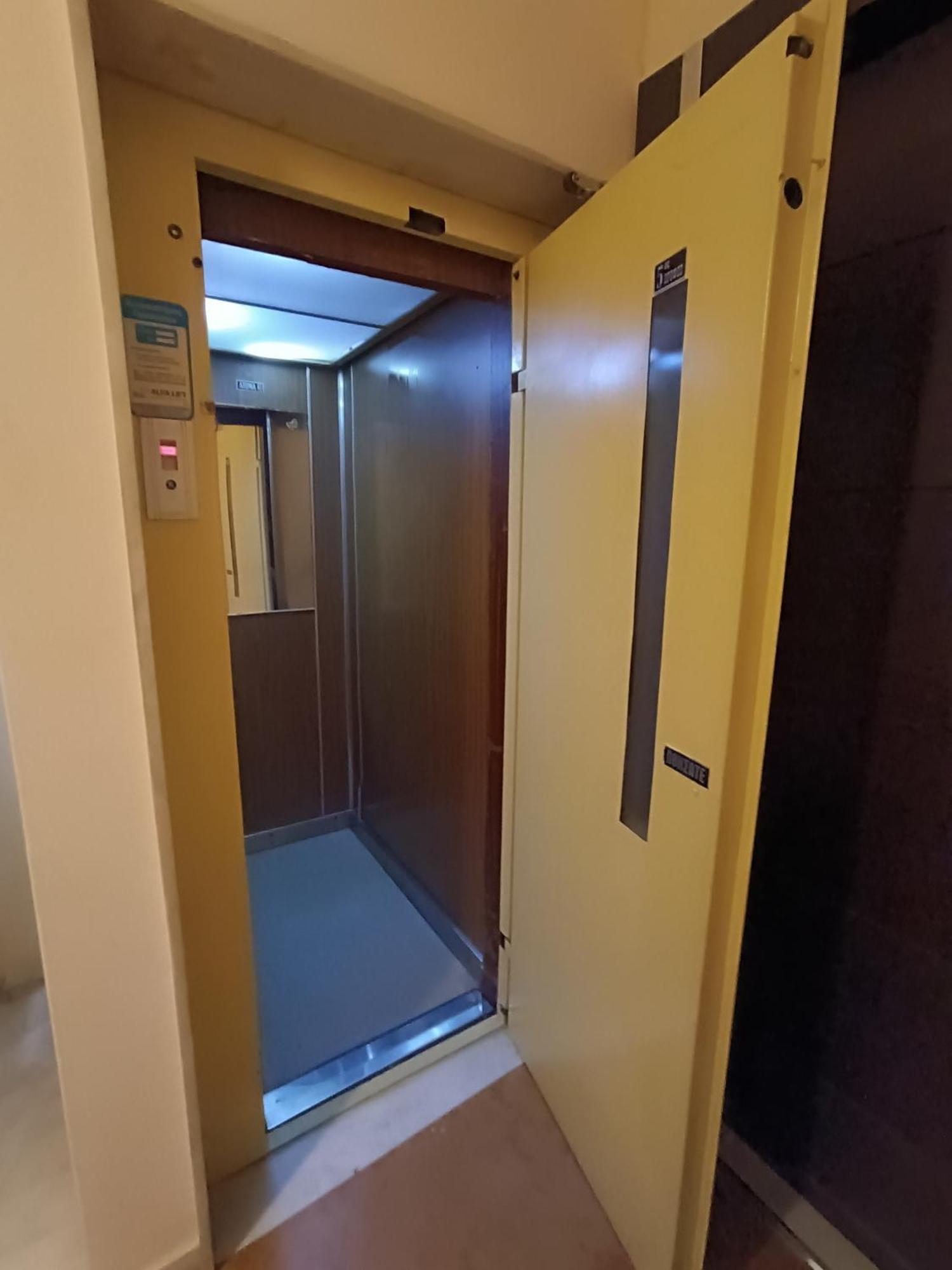 Cozy Apartment In Atény Exteriér fotografie